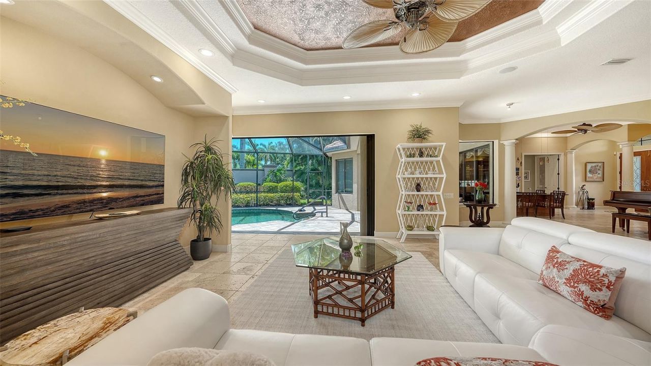 8889 Enclave Court, Sarasota, FL 34238 Photo