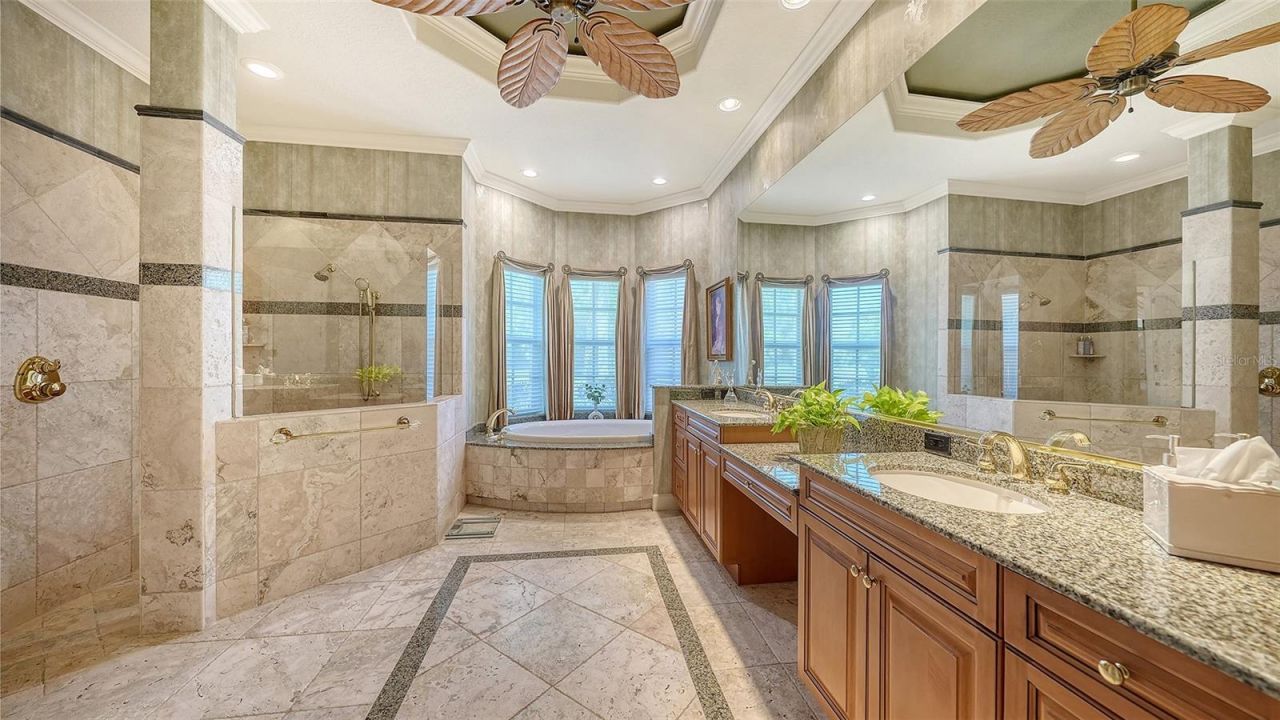 8889 Enclave Court, Sarasota, FL 34238 Photo