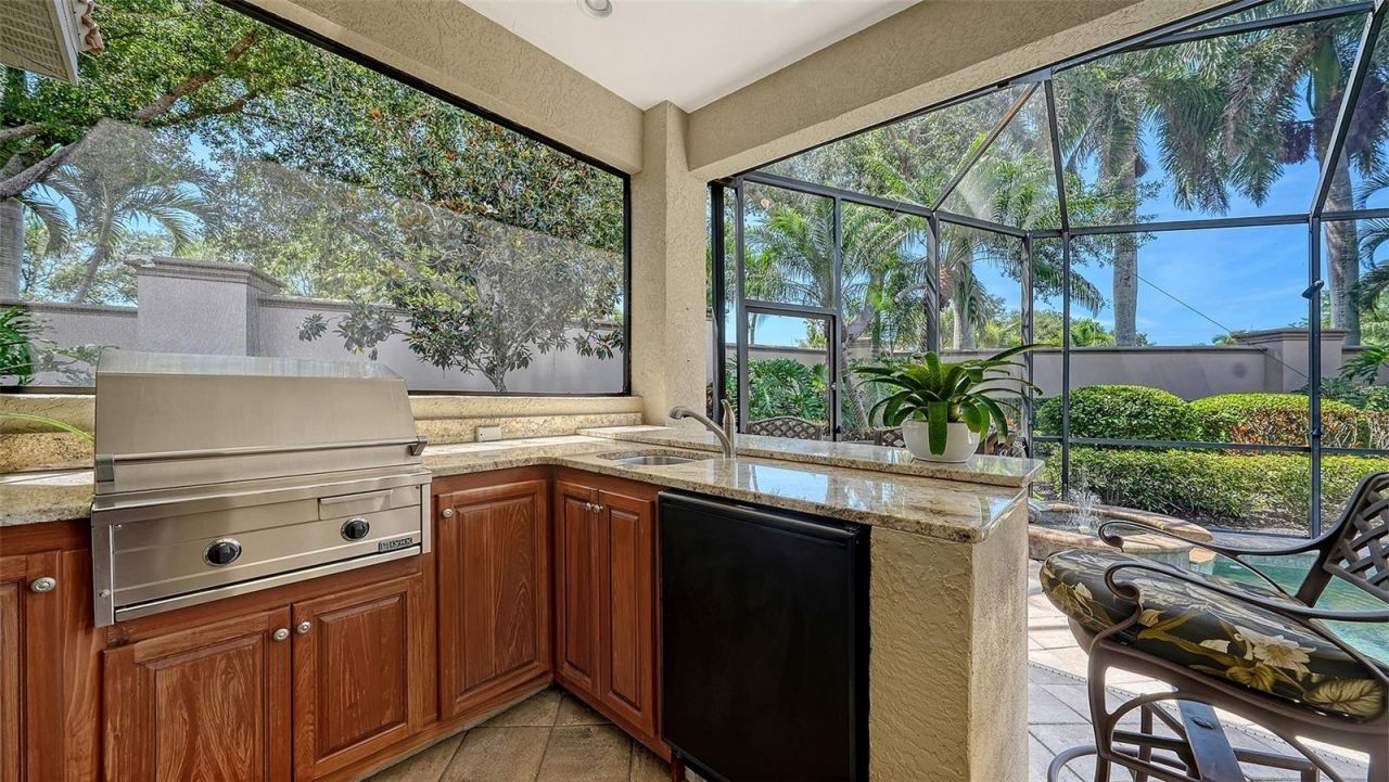 8889 Enclave Court, Sarasota, FL 34238 Photo