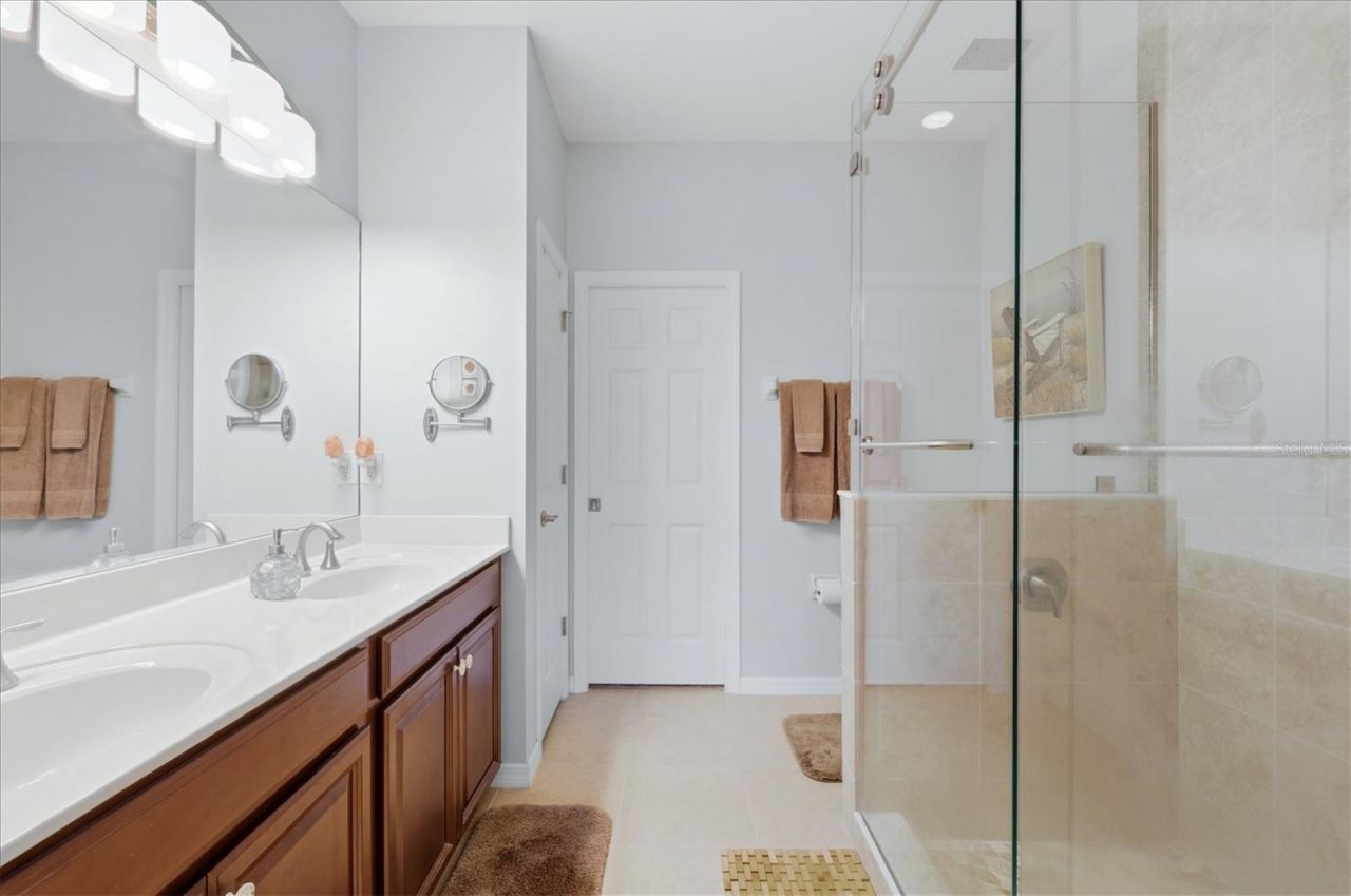 173 Navigation Circle , Unit 107, Osprey, FL 34229 Photo