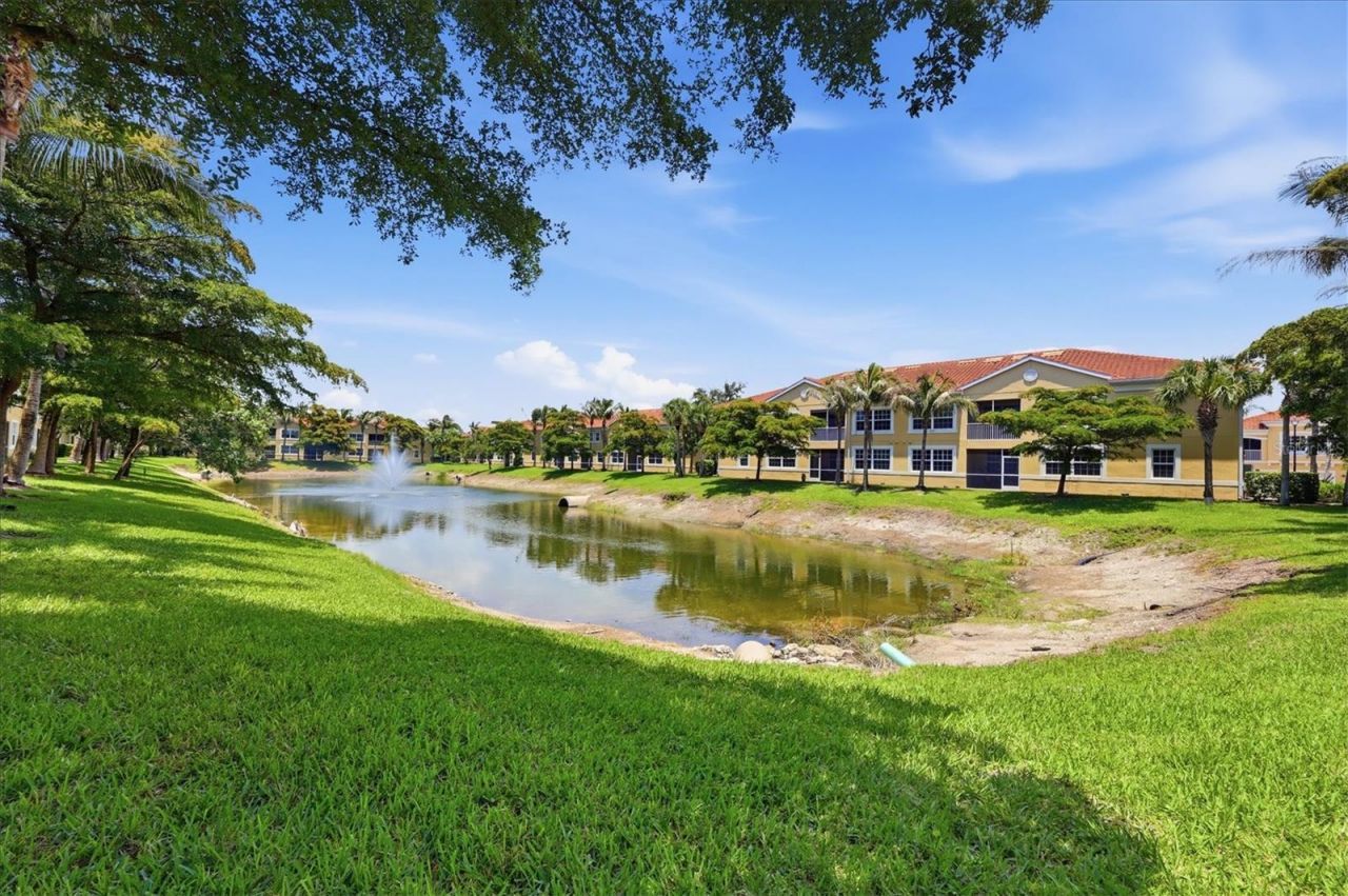 173 Navigation Circle , Unit 107, Osprey, FL 34229 Photo