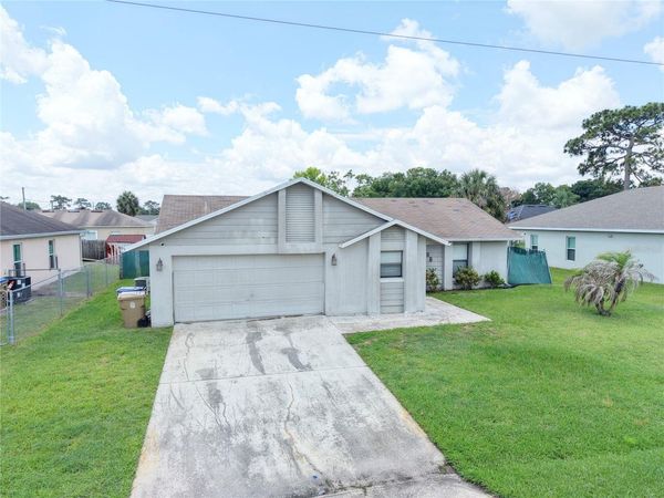 111 NICHOLAS COURT , KISSIMMEE, FL 34758