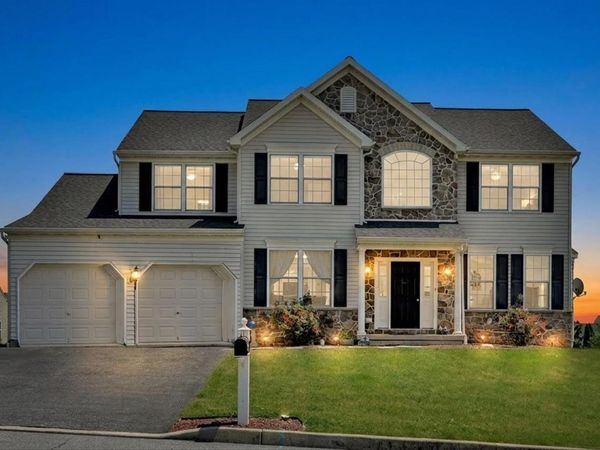 221 CROSSWIND WAY , LEBANON, PA 17042