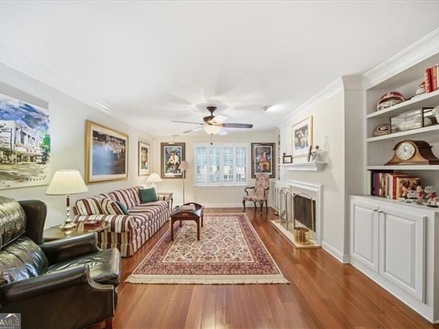 Property Image 6