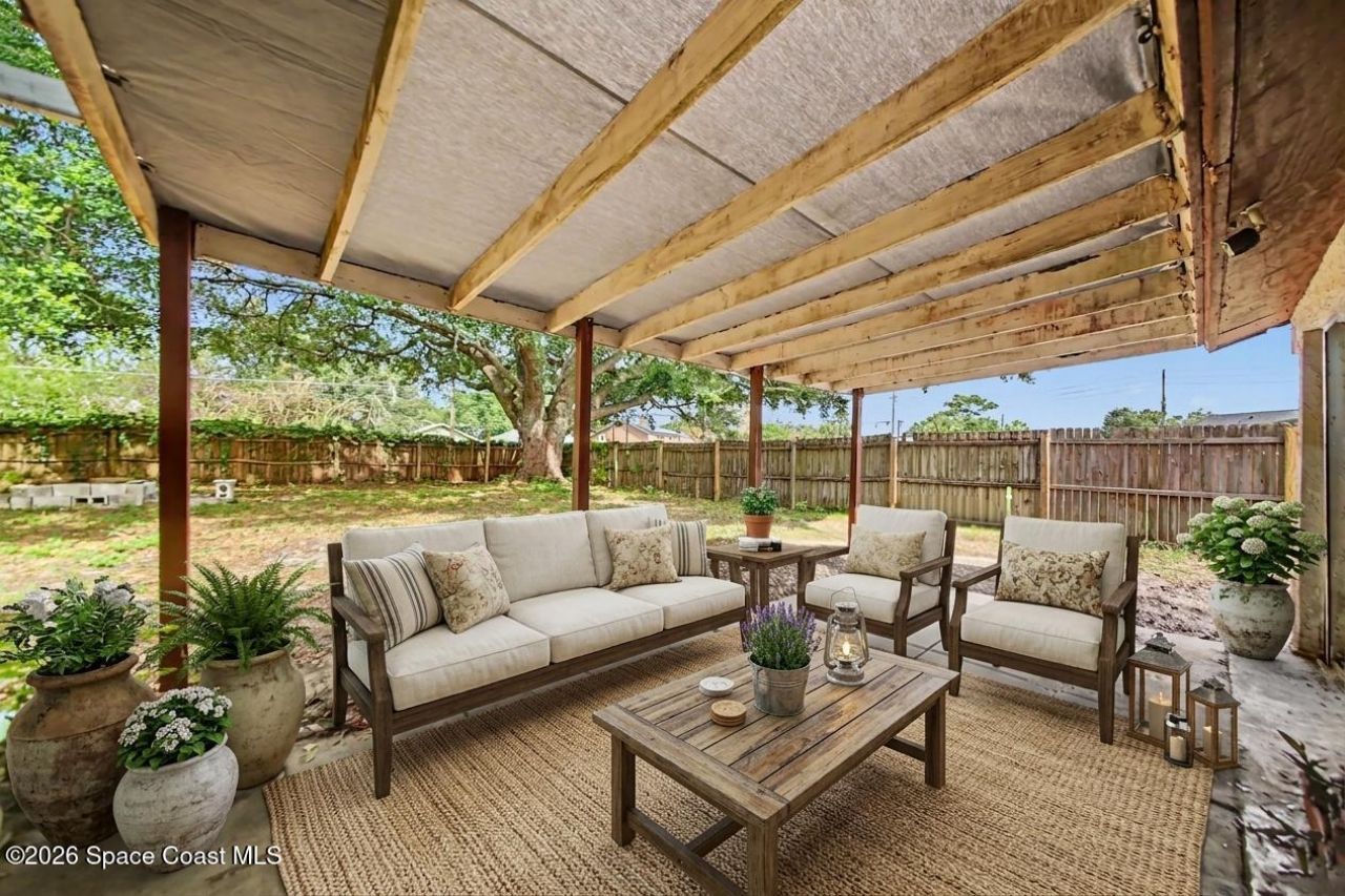 2008 Houndslake Drive , Winter Park, FL 32792 Photo