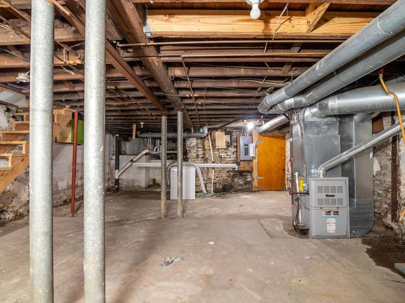 418 E 17th Avenue , Columbus, OH 43201 Photo 38