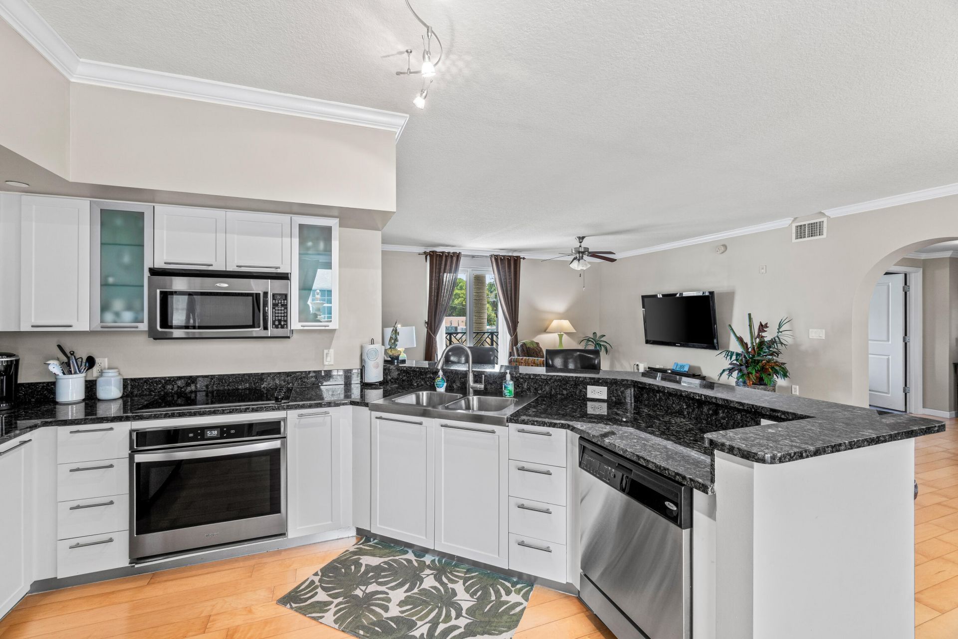 225 NE 1st Street, Unit 207, Delray Beach, FL 33444 Photo