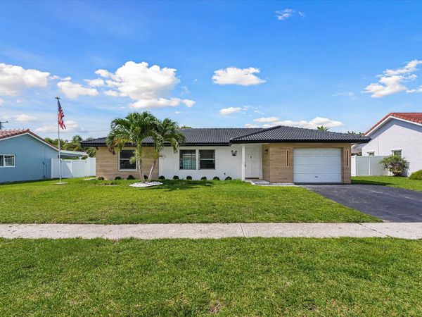 1540 NW 10th Street, Boca Raton, FL 33486
