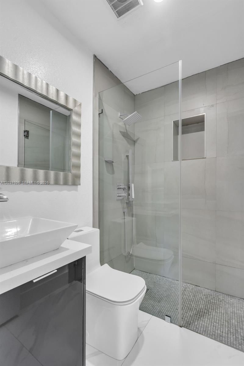 11 W 59th St , Hialeah, FL 33012 Photo