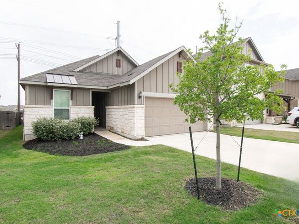 250 Sugar Cane Road , Buda, TX 78610