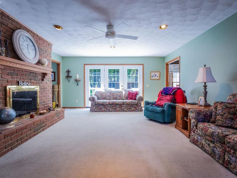 701 Kennedy Drive, Willard, OH 44890 Photo 23