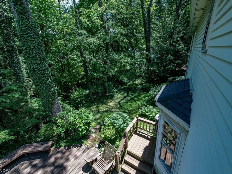 587 Red Rock Drive , Wadsworth, OH 44281 Photo 4
