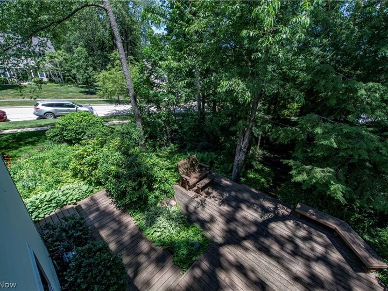 587 Red Rock Drive , Wadsworth, OH 44281 Photo 5
