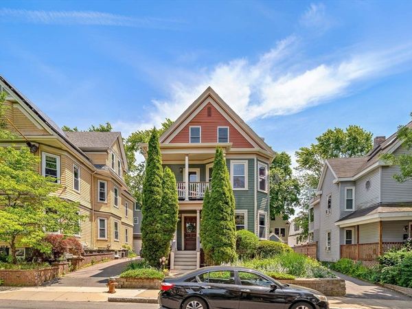 25 Banks St, Unit 2, Somerville, MA 02144