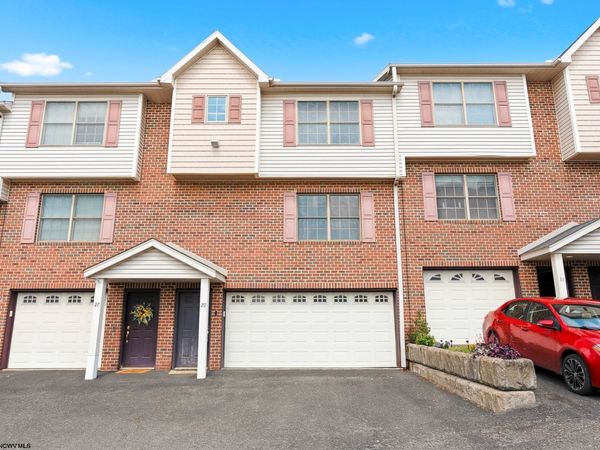 29 Ocean View Drive, Morgantown, WV 26505