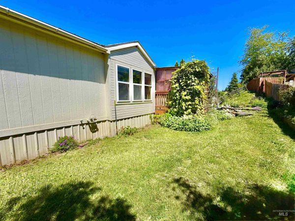 1751 N Polk, Unit 53, Moscow, ID 83843
