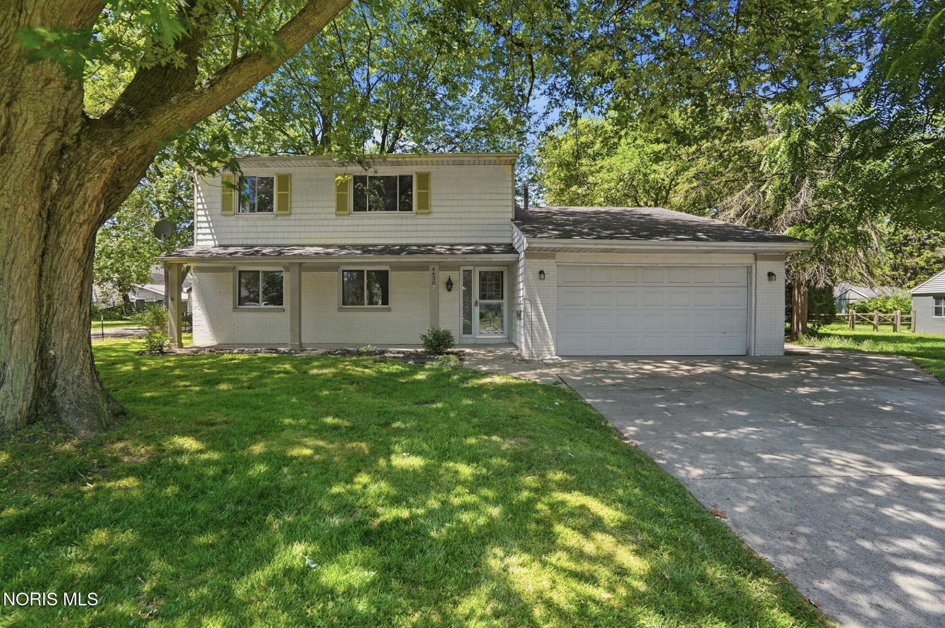 4430 Margrete Drive , Maumee, OH 43537 Main Photo