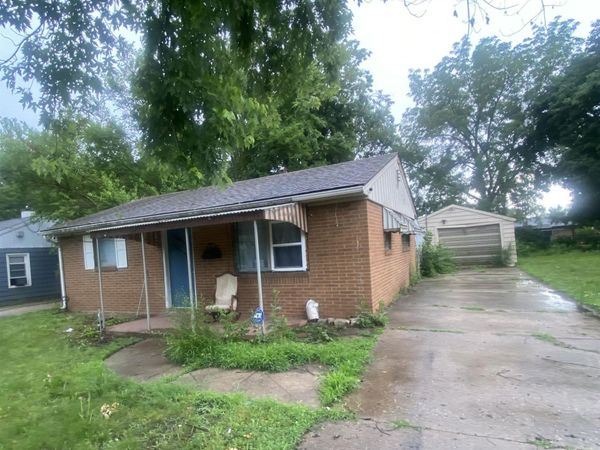 2918 W ANTOINETTE Street, Peoria, IL 61605
