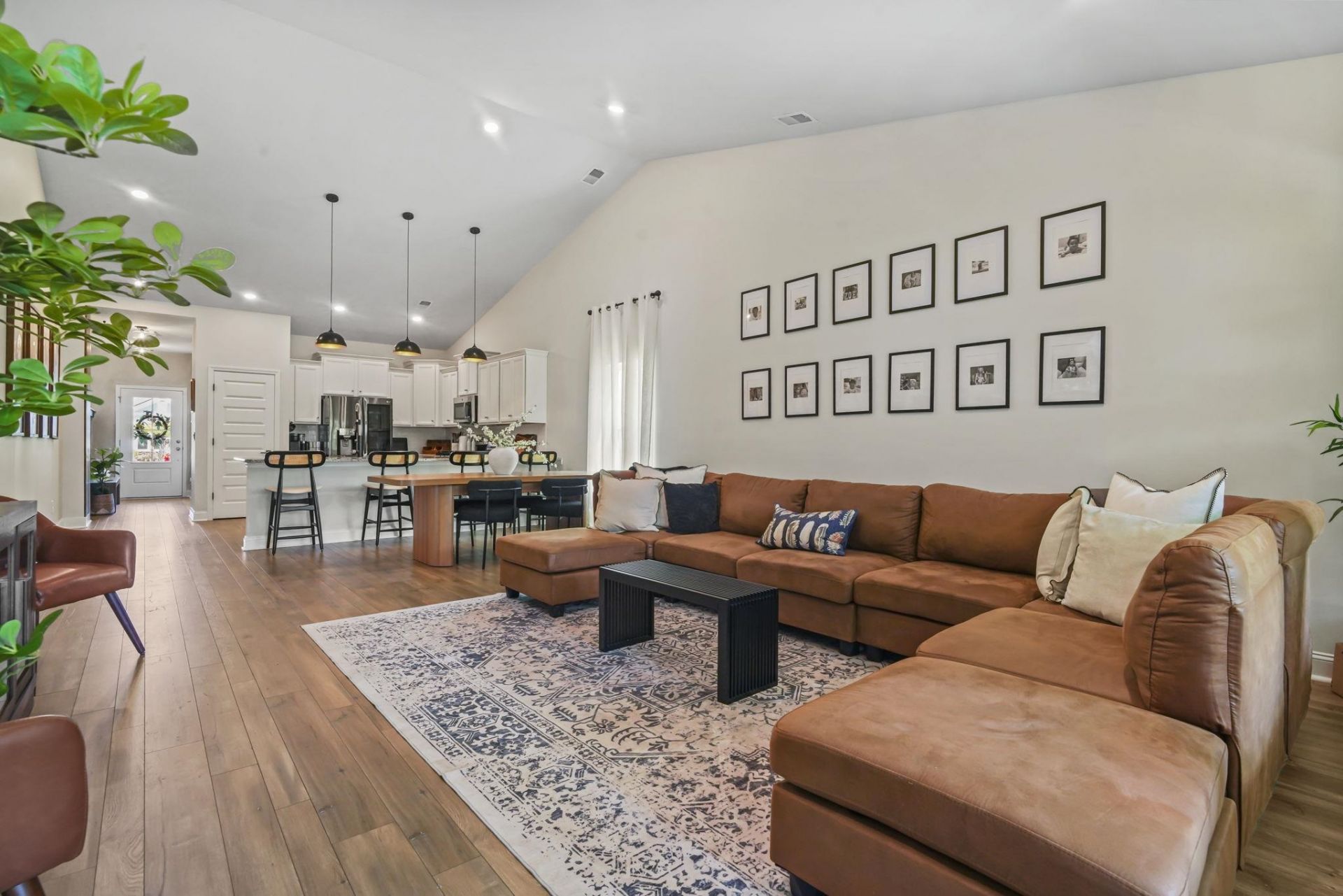 2407 Blue Crane Circle  Photo 6
