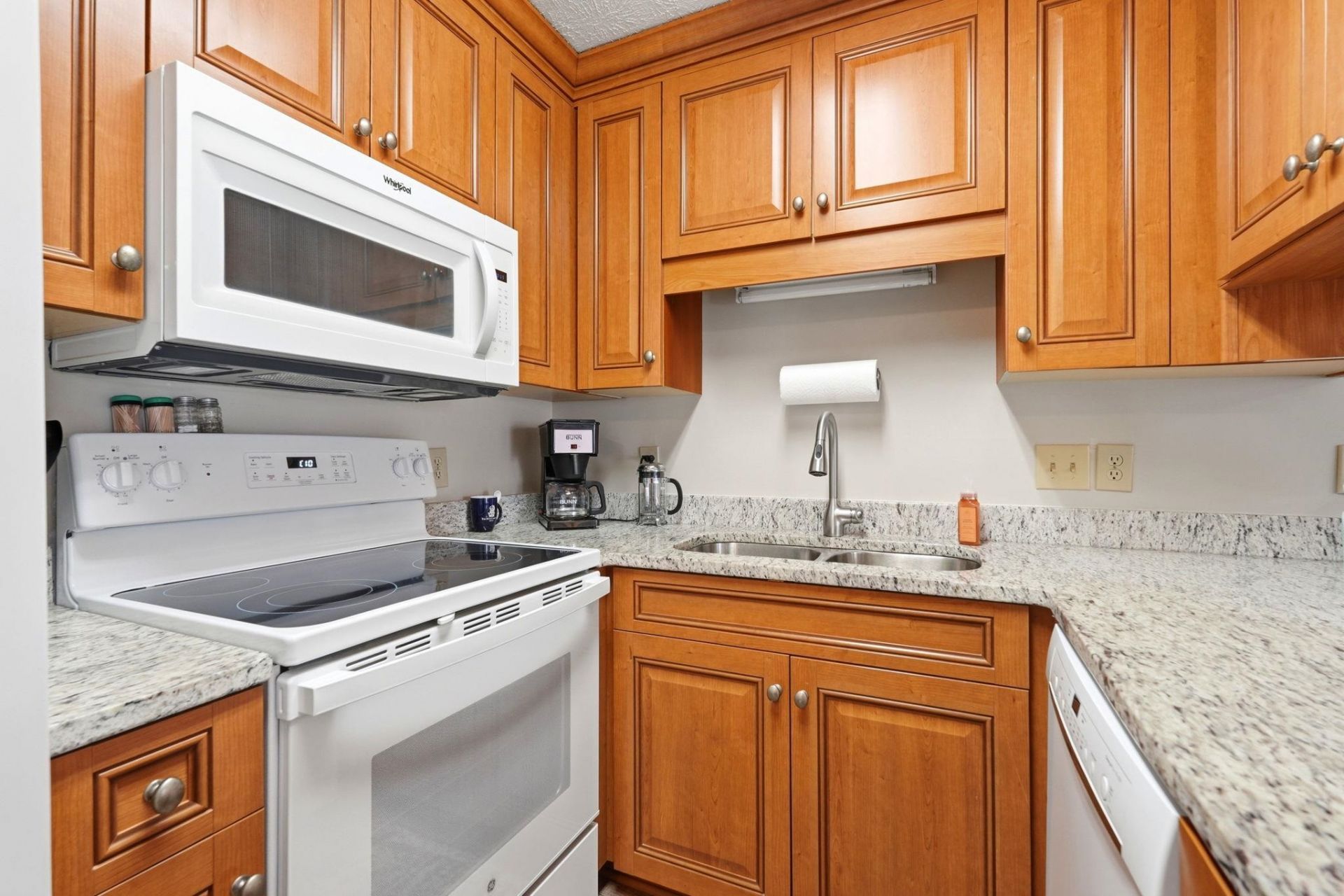9621 Shore Dr.  Photo 11