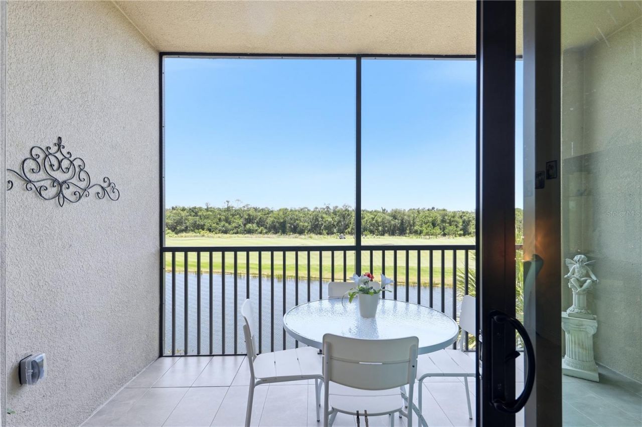 17902 Gawthrop Drive , Unit 305, Bradenton, FL 34211 Photo