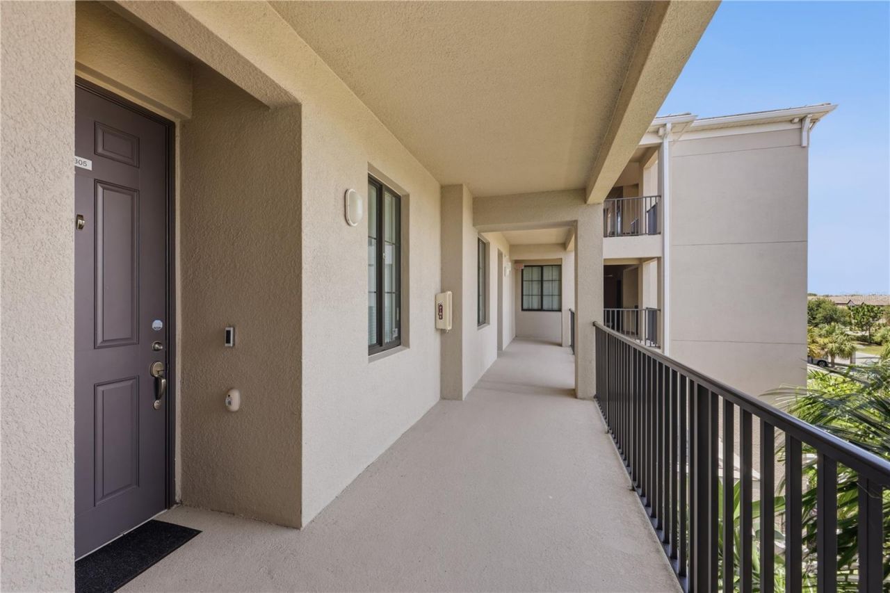 17902 Gawthrop Drive , Unit 305, Bradenton, FL 34211 Photo