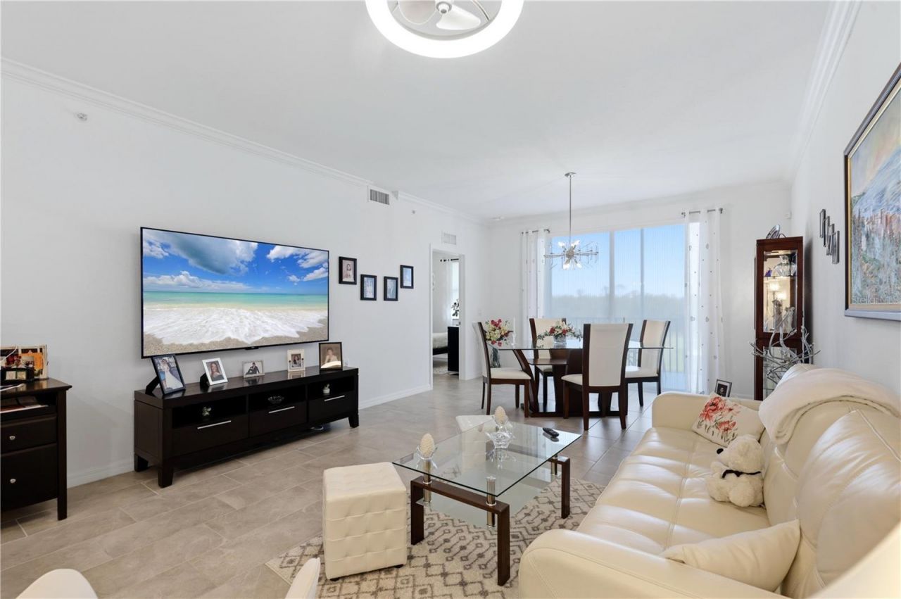 17902 Gawthrop Drive , Unit 305, Bradenton, FL 34211 Photo