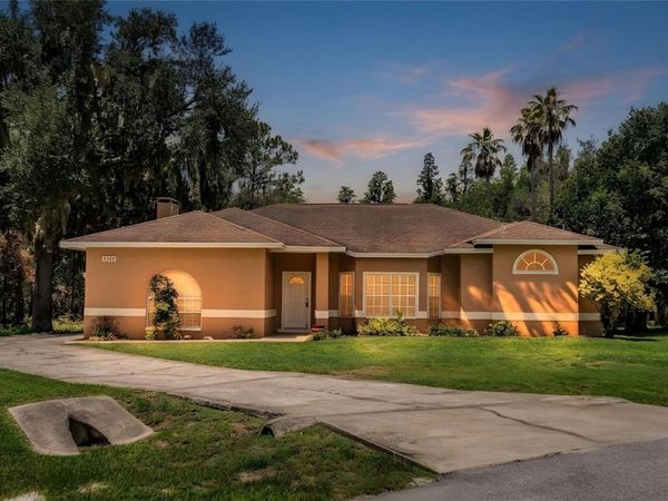 2326 DEERBROOK DRIVE , LAKELAND, FL 33811