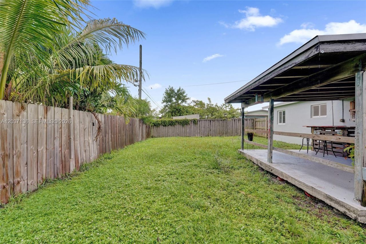 5701 SW 37th St, Davie, FL 33314 Photo