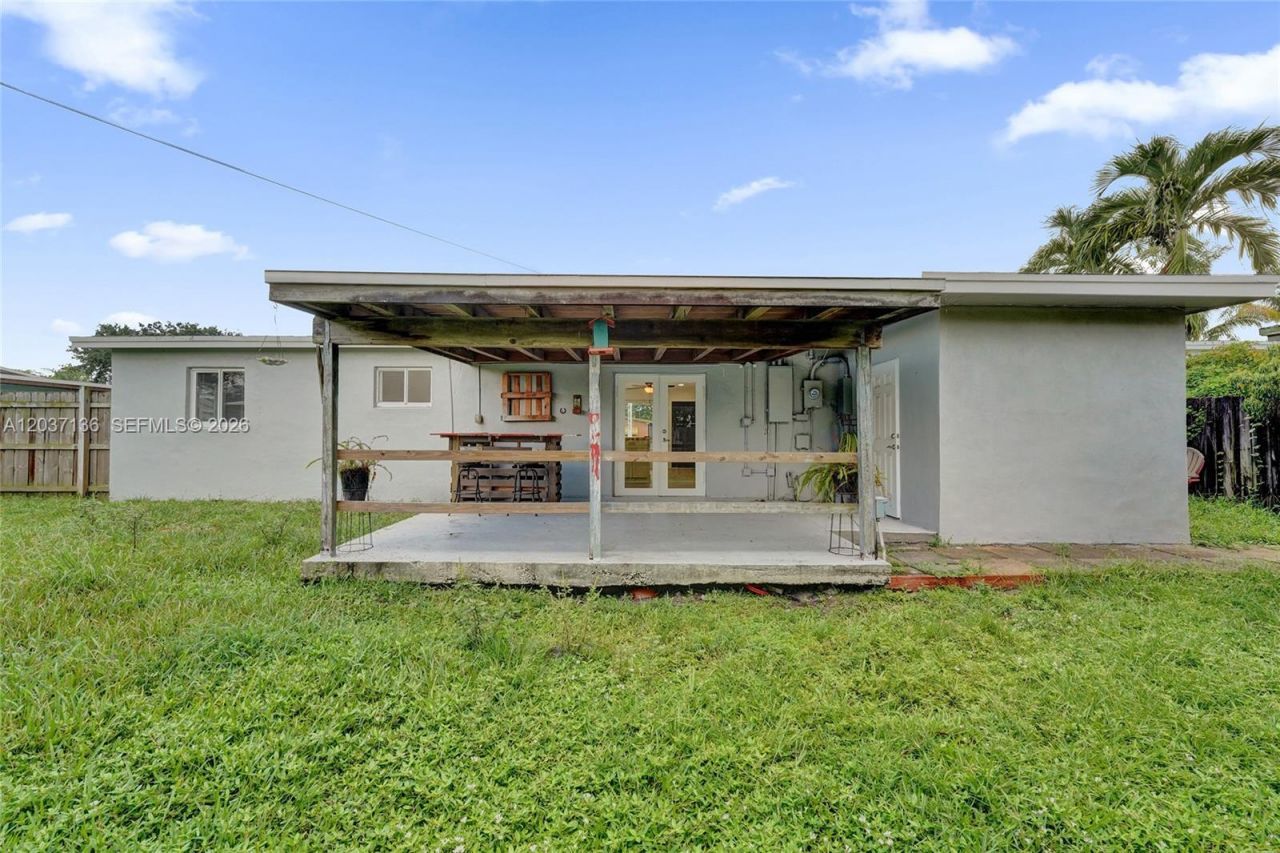 5701 SW 37th St, Davie, FL 33314 Photo