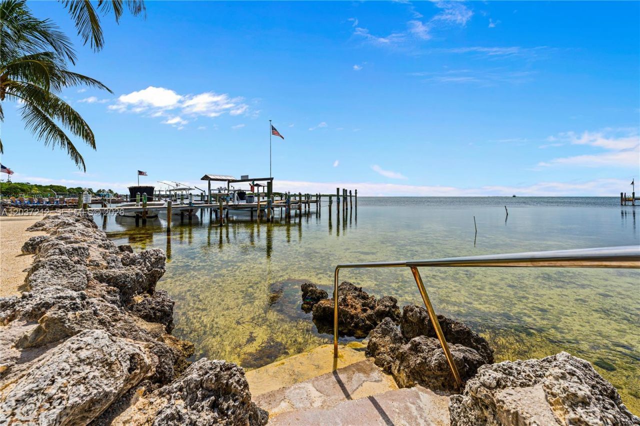 92550 Overseas Hwy , Unit 214, Tavernier, FL 33070 Photo