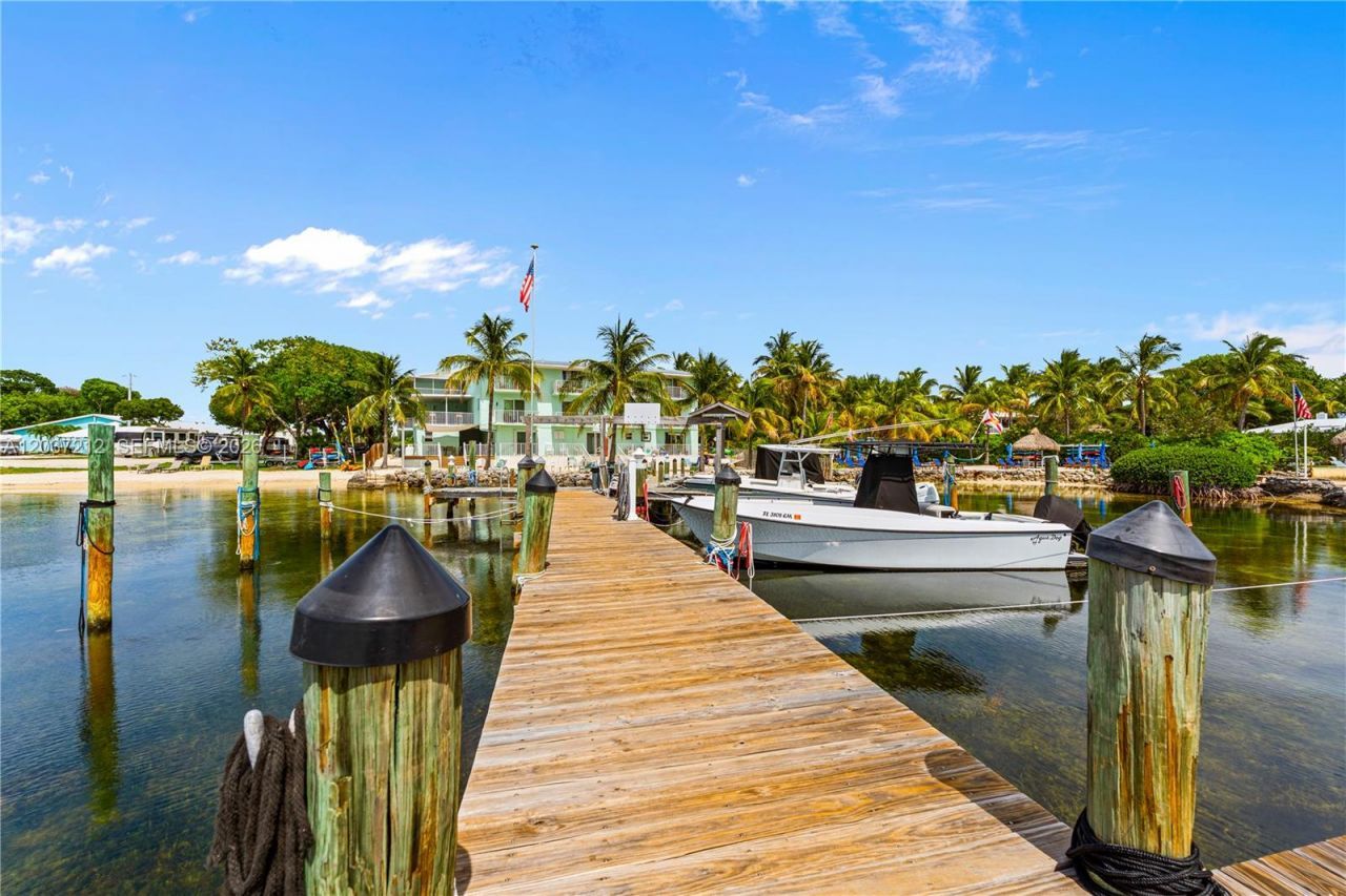 92550 Overseas Hwy , Unit 214, Tavernier, FL 33070 Photo