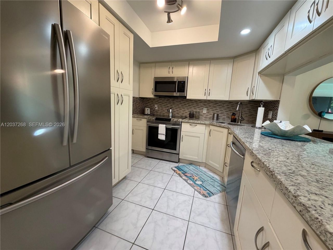 1965 S Ocean Blvd, Unit 208, Lauderdale by the Sea, FL 33062 Photo