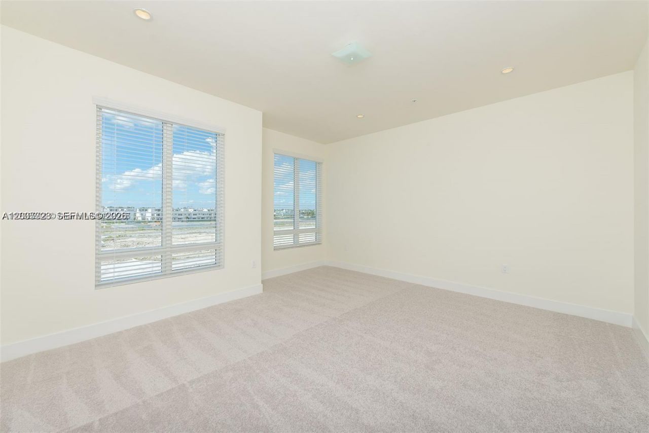 10245 NW 63rd Ter , Unit 201, Doral, FL 33178 Photo
