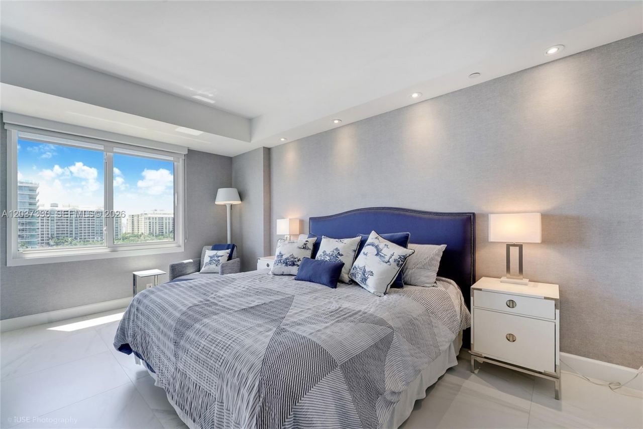 201 Crandon Blvd , Unit 833, Key Biscayne, FL 33149 Photo