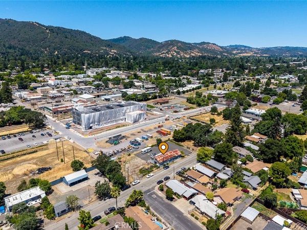 122 Leslie Street, Ukiah, CA 95482
