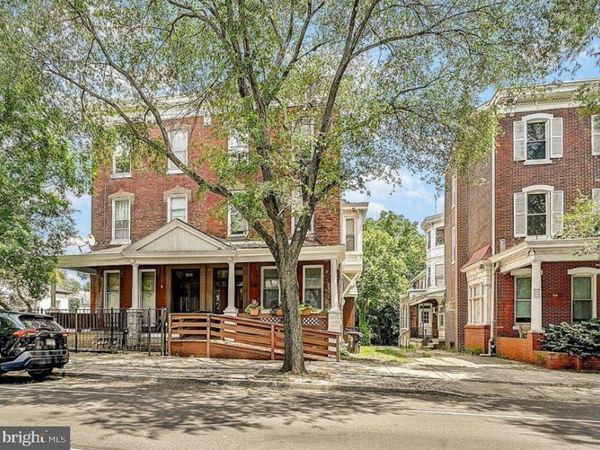 906 DEKALB STREET , NORRISTOWN, PA 19401