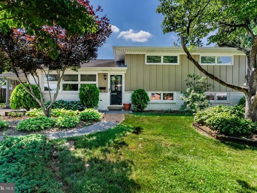 902 Apple Drive, Mechanicsburg, PA 17055 Main Photo