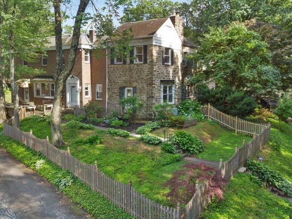 724 S MOUNT PLEASANT ROAD, PHILADELPHIA, PA 19119