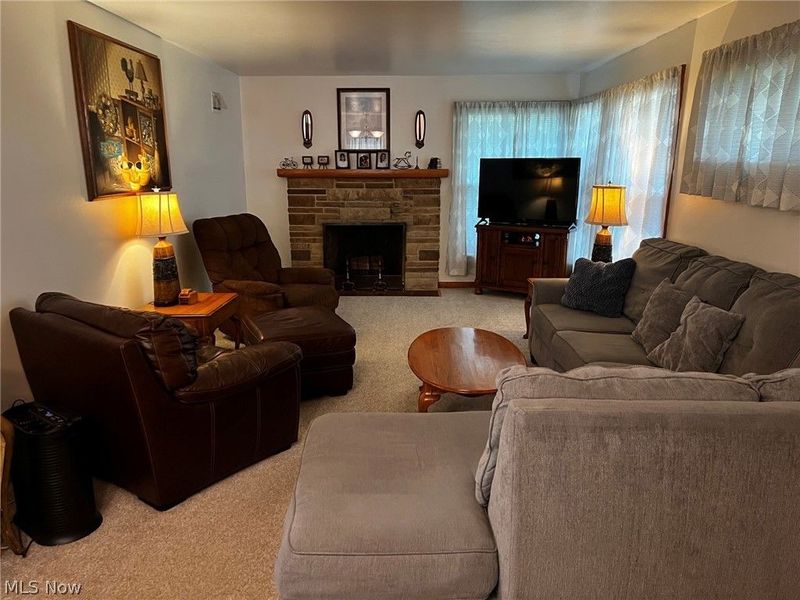 8157 Warren Sharon , Masury, OH 44438 Photo 5