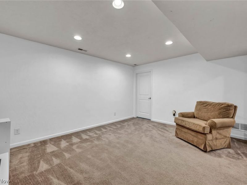 1570 Arbor Drive , Willoughby, OH 44094 Photo 38