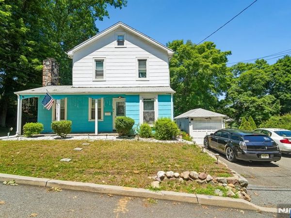 20 Nassau, NORTH HALEDON, NJ 07508