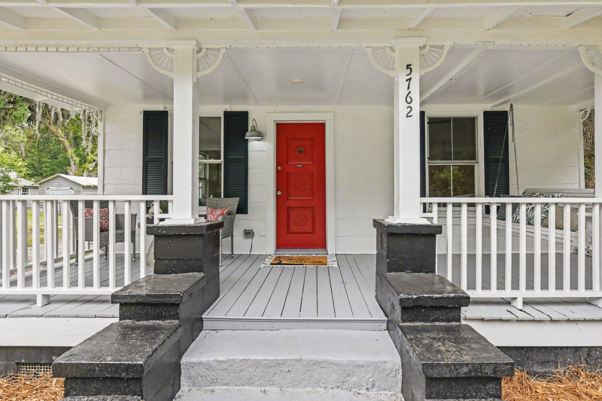 5762 Hwy165 Photo 4