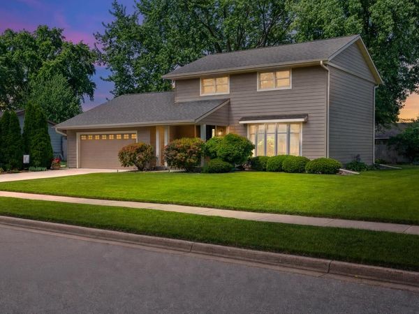 725 Hanson COURT, Onalaska, WI 54650