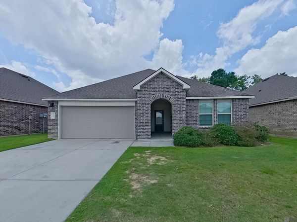 124 Yardley Court, Lafayette, LA 70507