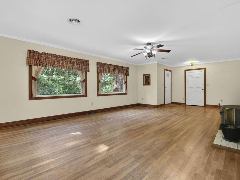 5774 London Groveport Road, Orient, OH 43146 Photo 12