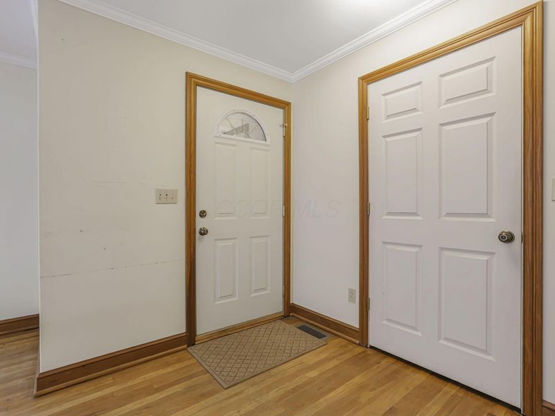 5774 London Groveport Road, Orient, OH 43146 Photo 9