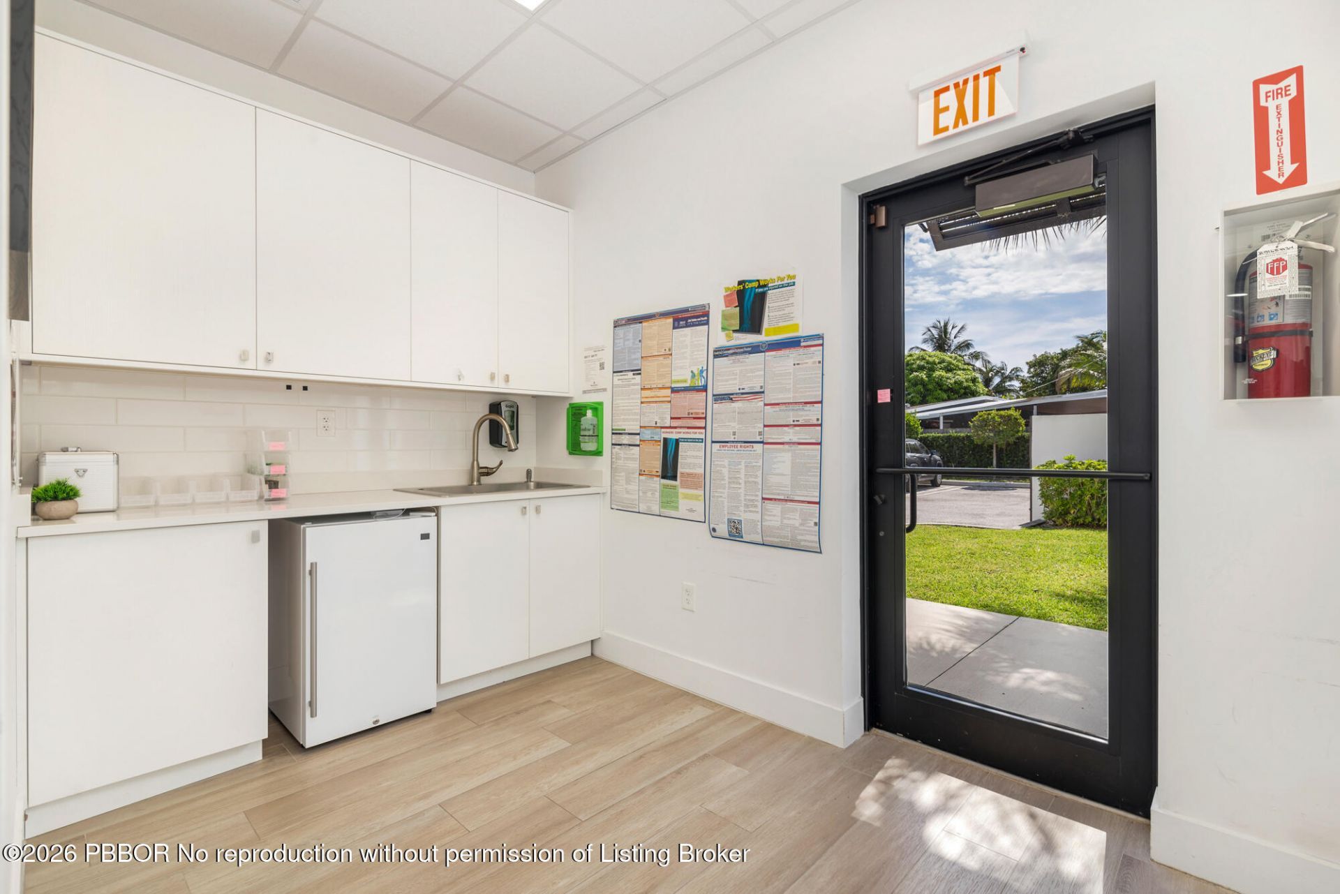 6500 S Dixie Hwy, Unit C, West Palm Beach, FL 33405 Photo