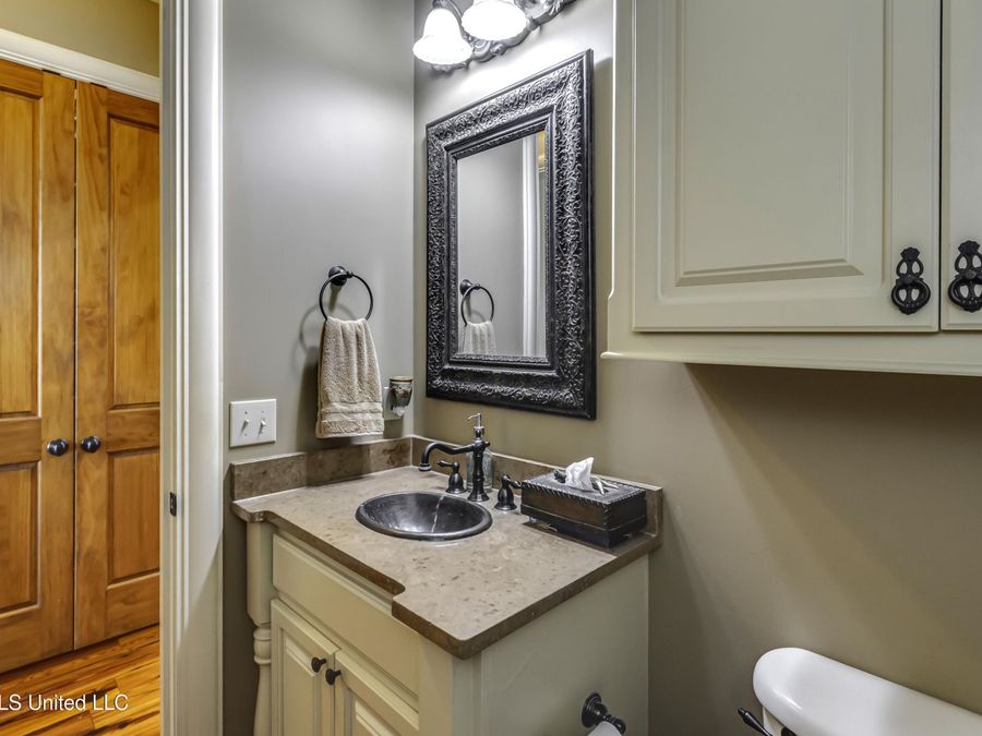 Property Image 43