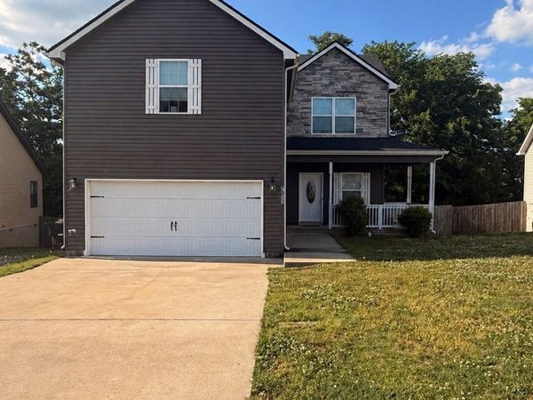 1852 Rains Rd , Clarksville, TN 37042